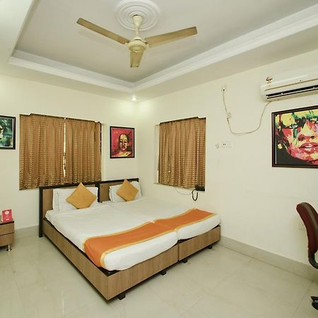 Oyo 1220 Casa Broadway Hotel Calcutta Buitenkant foto