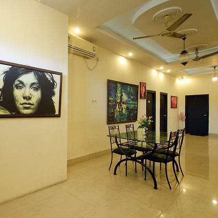 Oyo 1220 Casa Broadway Hotel Calcutta Buitenkant foto