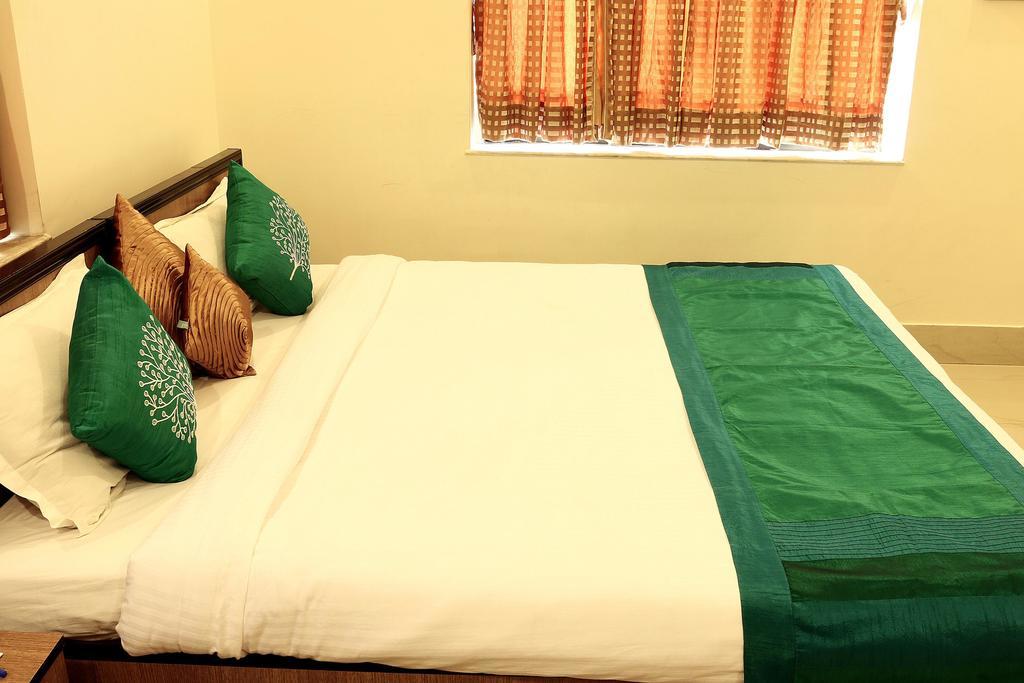 Oyo 1220 Casa Broadway Hotel Calcutta Kamer foto